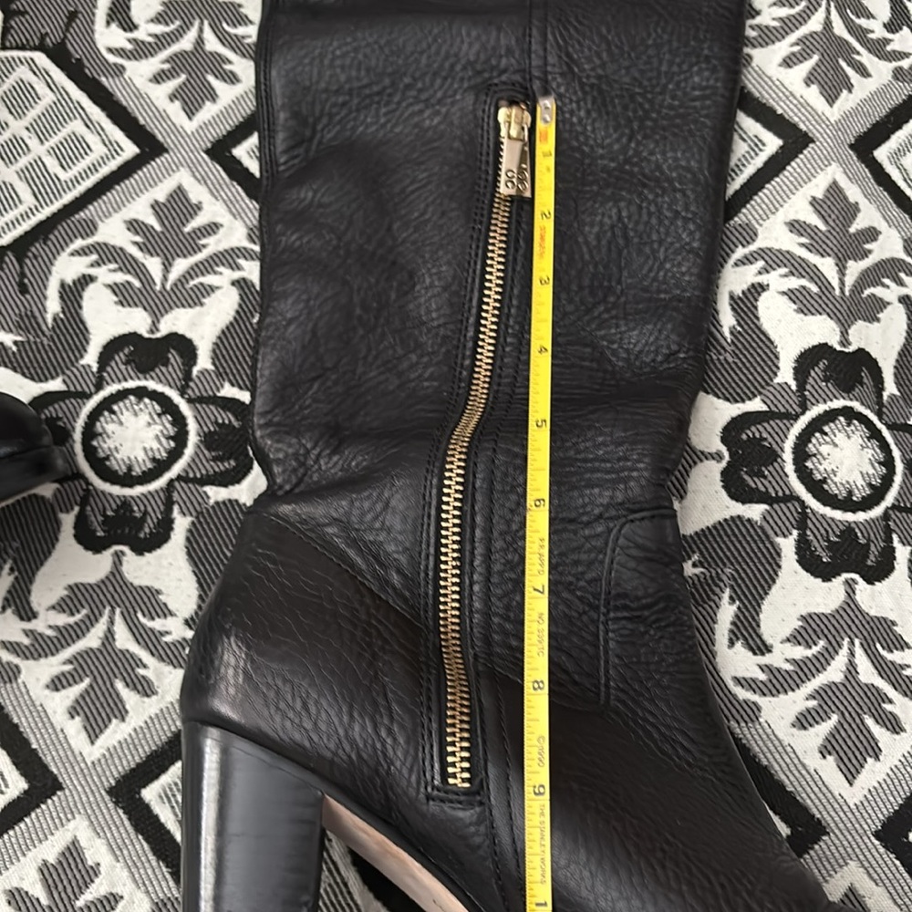 COACH black genuine pebble leather 3” stack heel boot size 8 MINT CONDITION - Picture 11 of 11